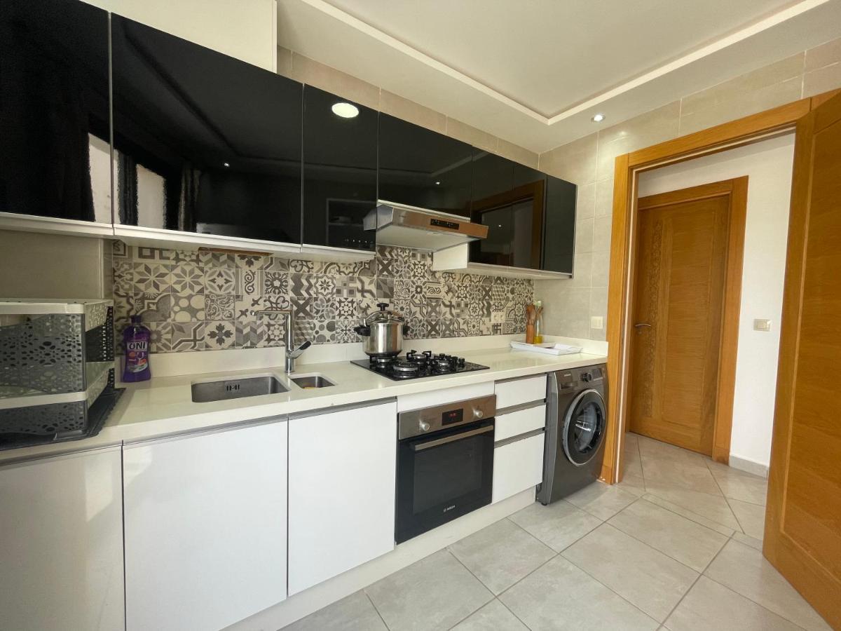 Seafront High Standard Apartment มาร์ทิล ภายนอก รูปภาพ